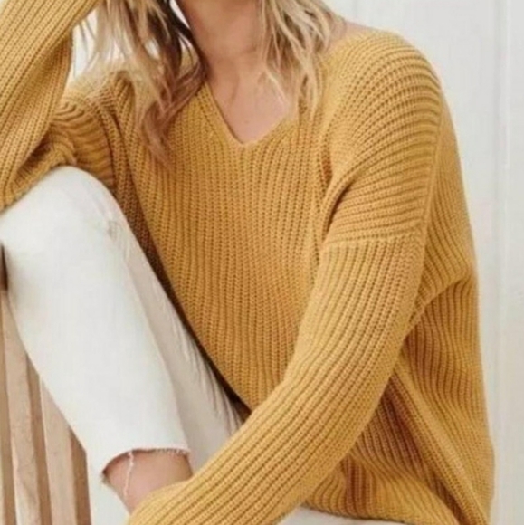 Jenni Kayne XXL Fisherman Cotton Cabin Sweater in Mustard - Picture 3 of 8